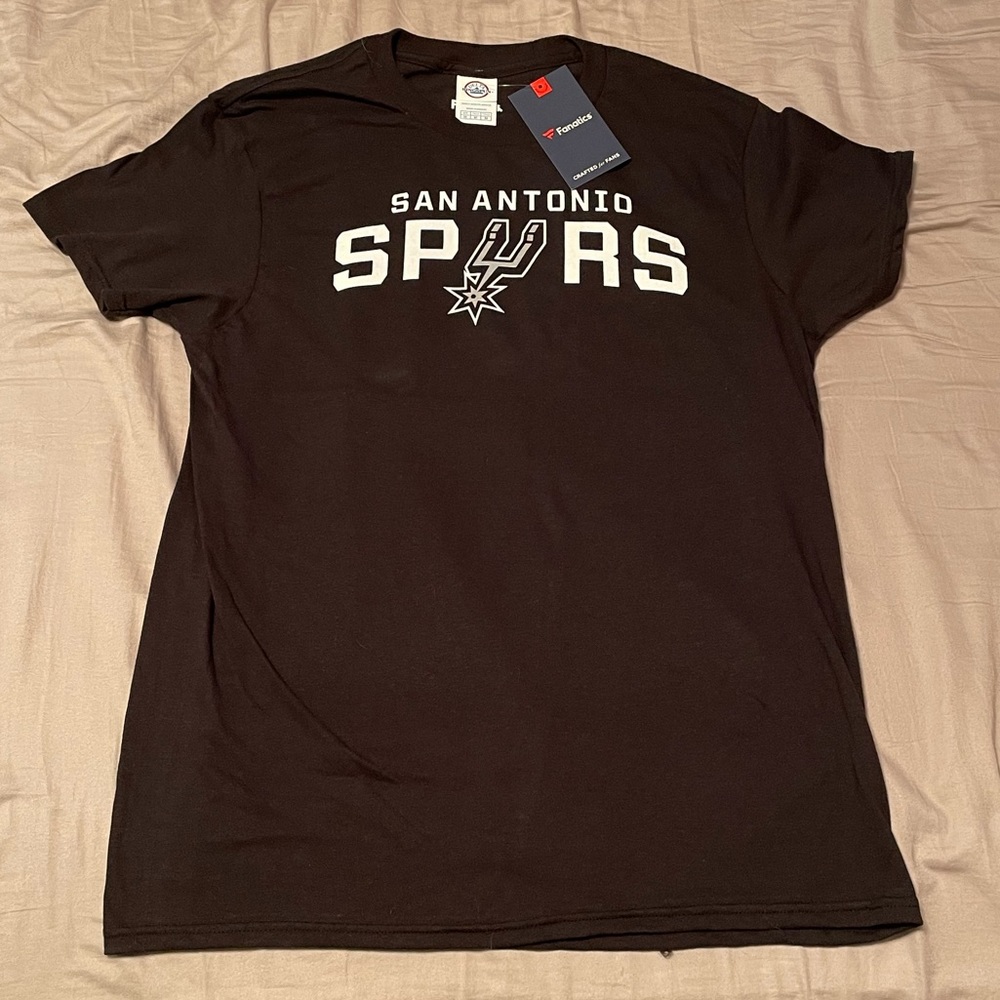 San Antonio Spurs shirt from Fanatics with tag still on size medium!